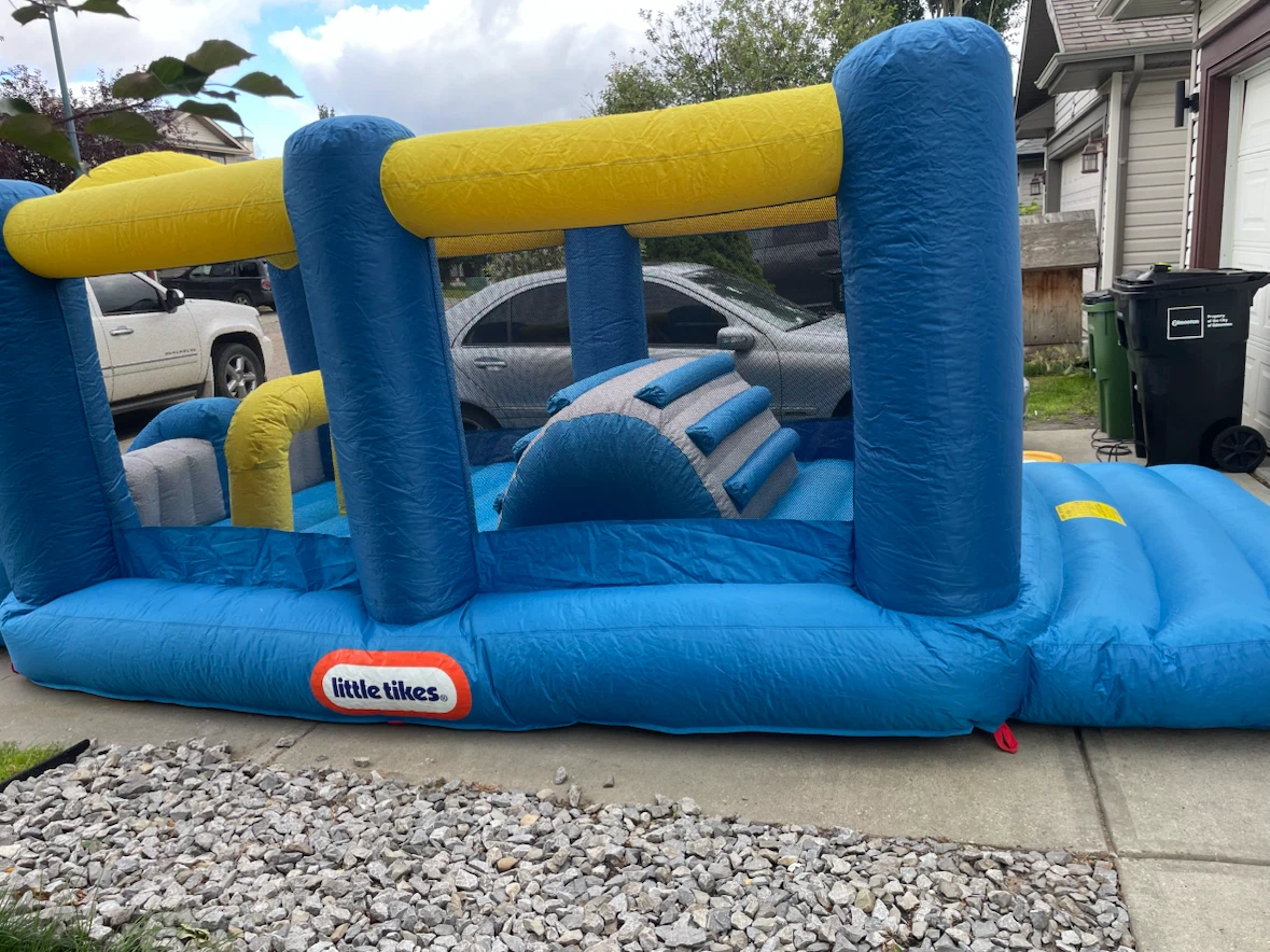 Little Tikes Inflatable Bouncer with Slide - photo 2