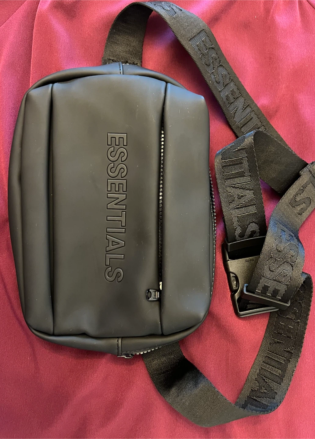 ESSENTIALS by Fear of God Crossbody Bag