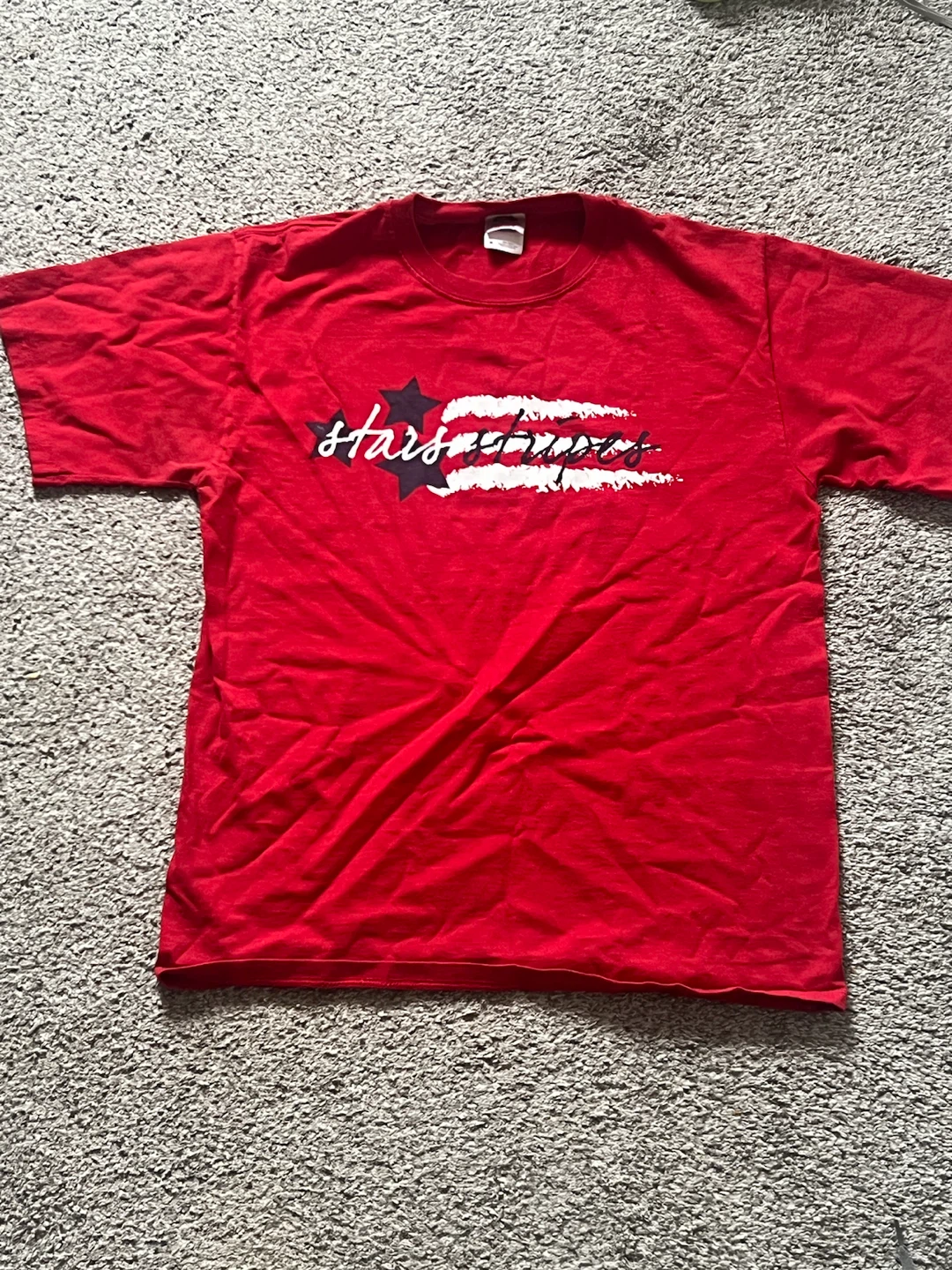 Red Stars & Stripes T-Shirt - photo 2