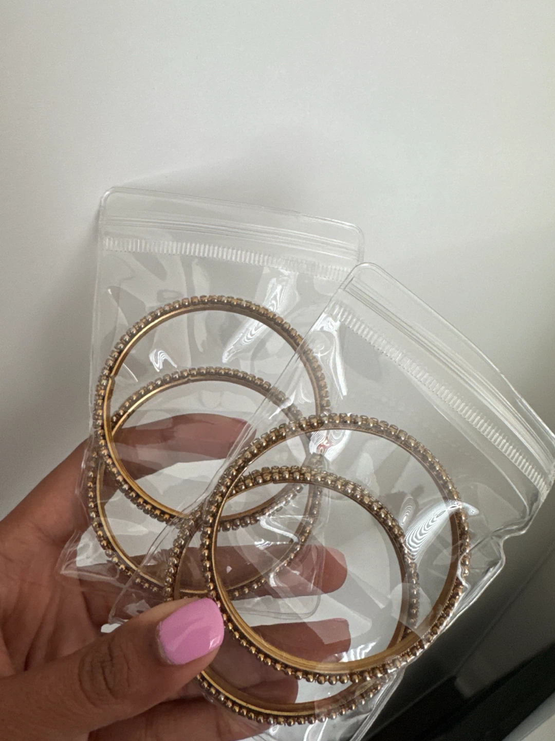 Set of 4 Gold Tone Bangle Bracelets with Rhinestones - photo 2