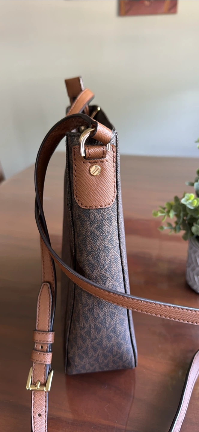 Michael Kors Signature Print Crossbody Bag - photo 3