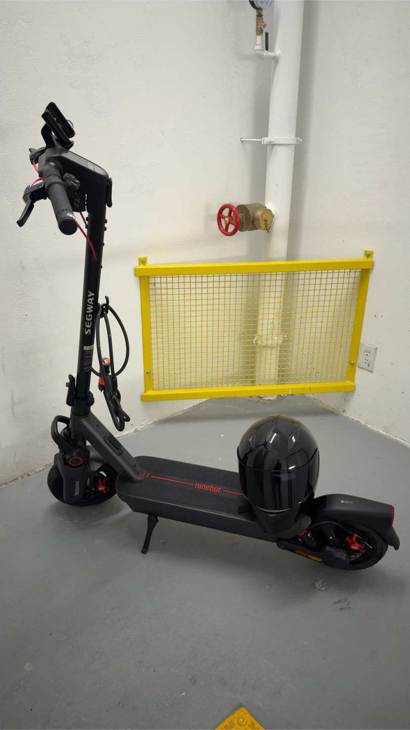 Segway Max G3 Electric Scooter