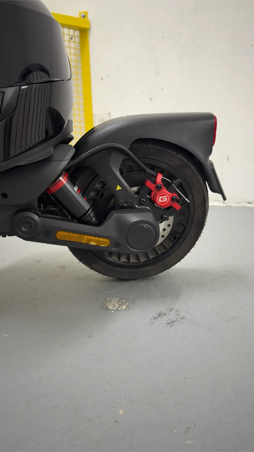 Segway Max G3 Electric Scooter - photo 4