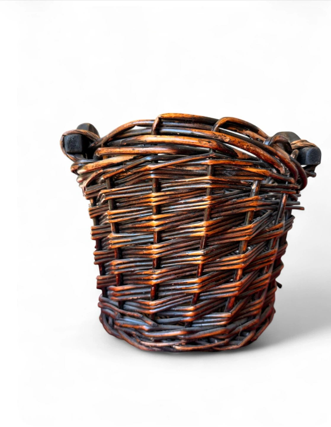 NWOT Handwoven Brown Wicker Round Storage Basket with Handles - photo 3