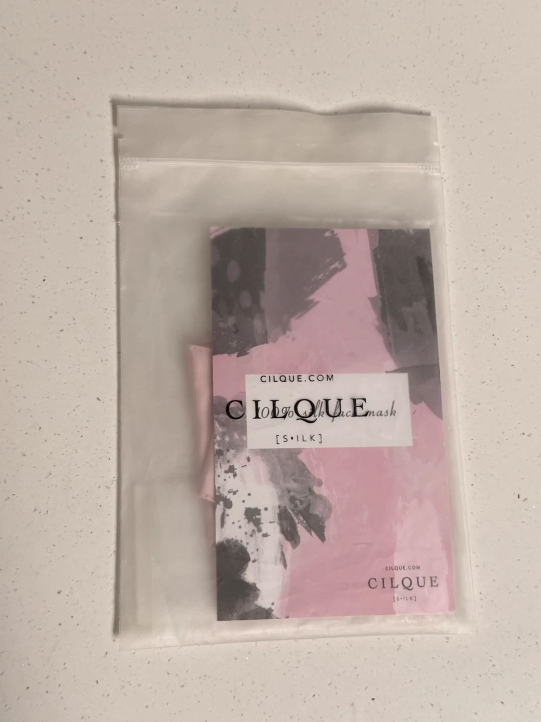 BNWT! Cilque 100% Silk “Blush” Adjustable Face Mask (Sold Out) - photo 4