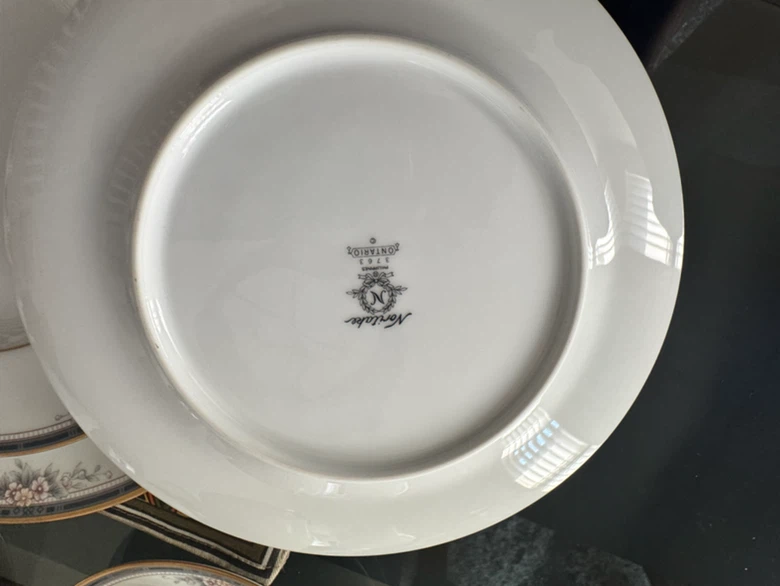 Noritake Ontario Bone China Dinnerware Set
