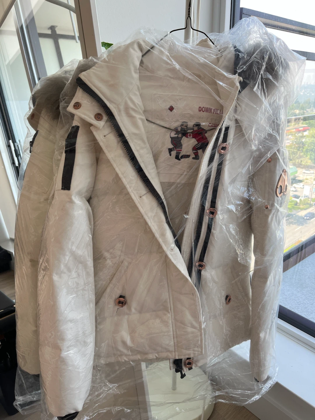 Moose Knuckles Down Filled White Puffer Jacket - photo 2