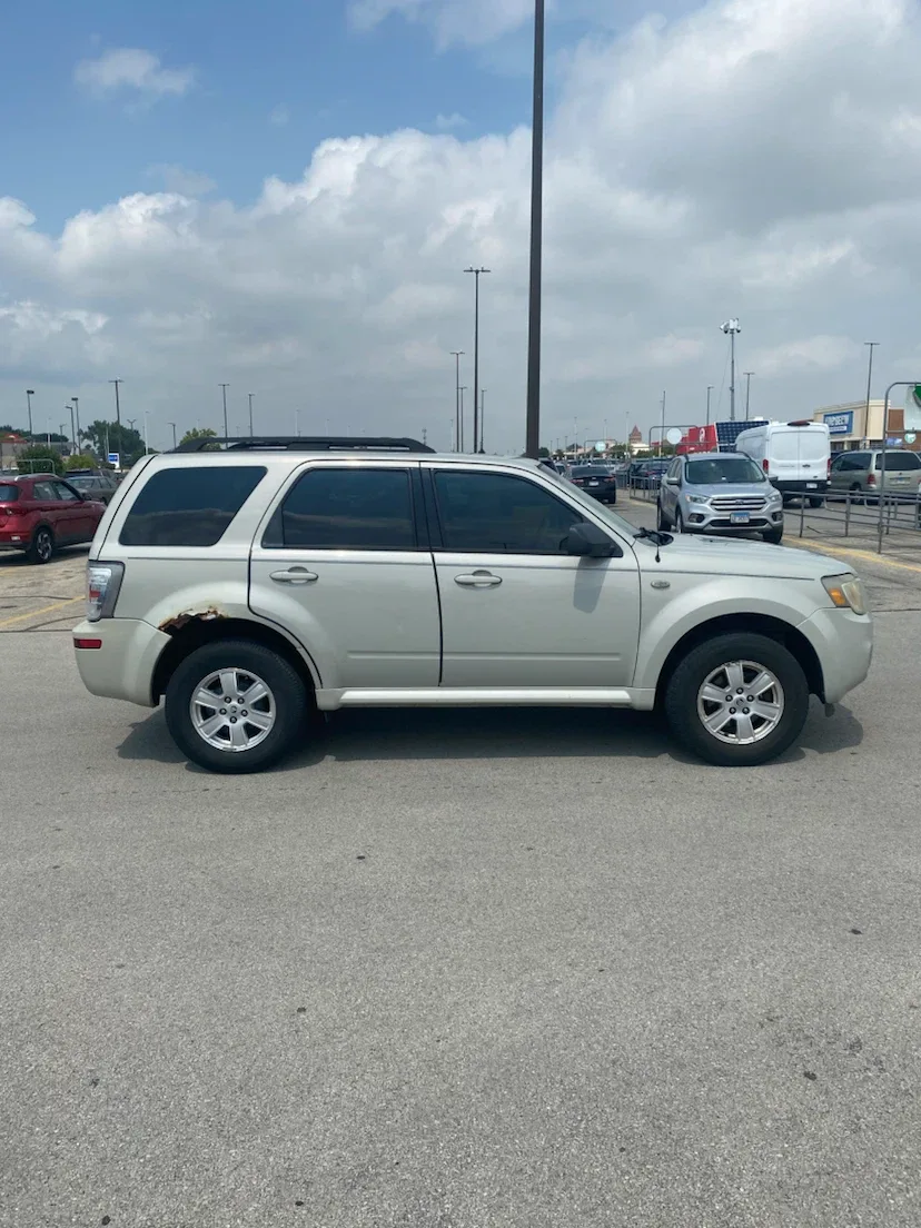 2009 Mercury Mariner - photo 3