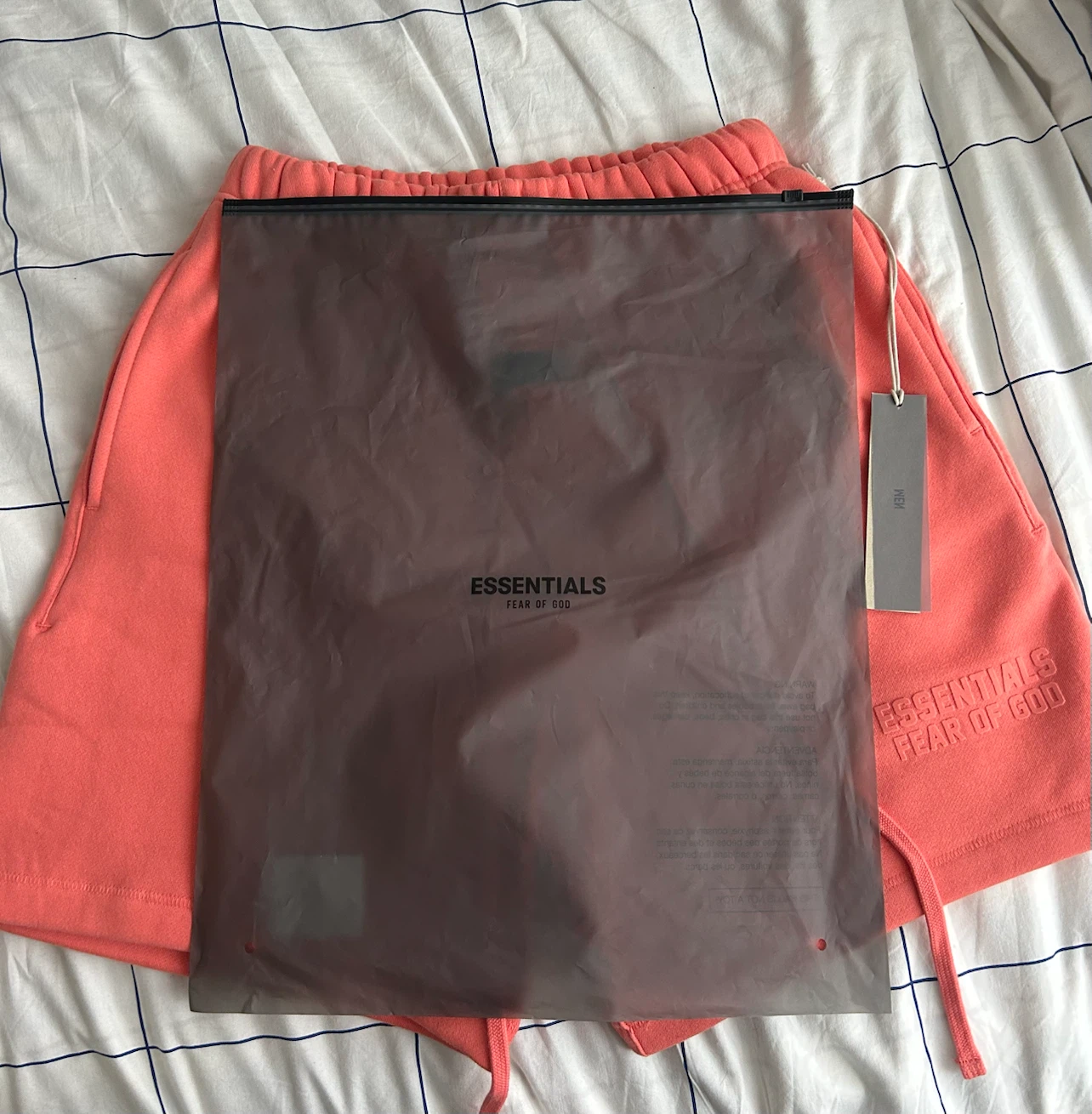 ESSENTIALS Fear of God Coral Sweatshorts - photo 2