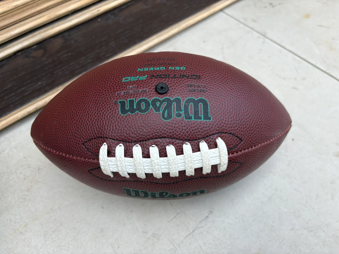 Wilson Ignition Pro Junior Football