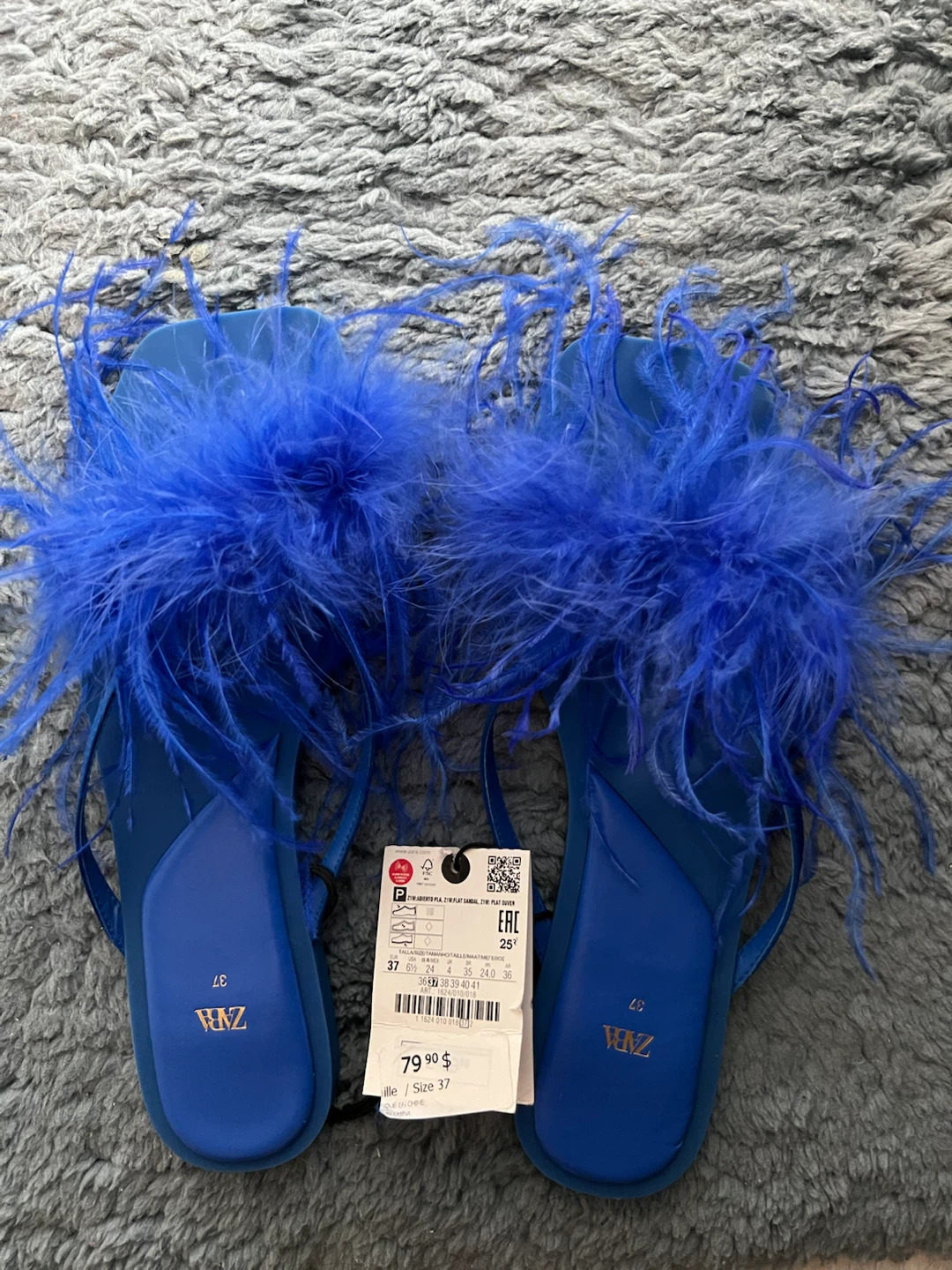 ZARA Blue Feather Flat Sandals NWT Size 37