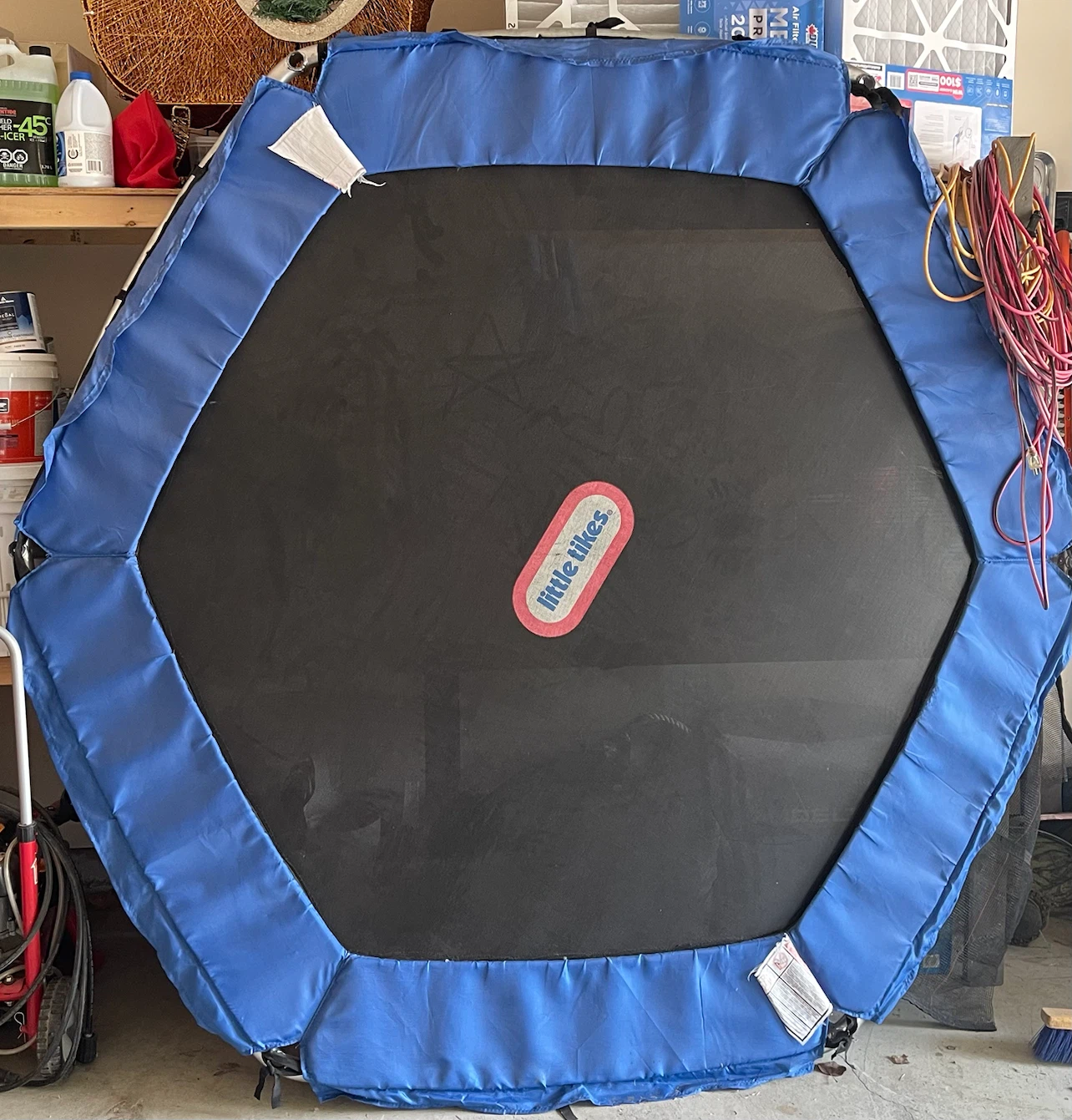Little Tikes 8' Trampoline with Safety Enclosure