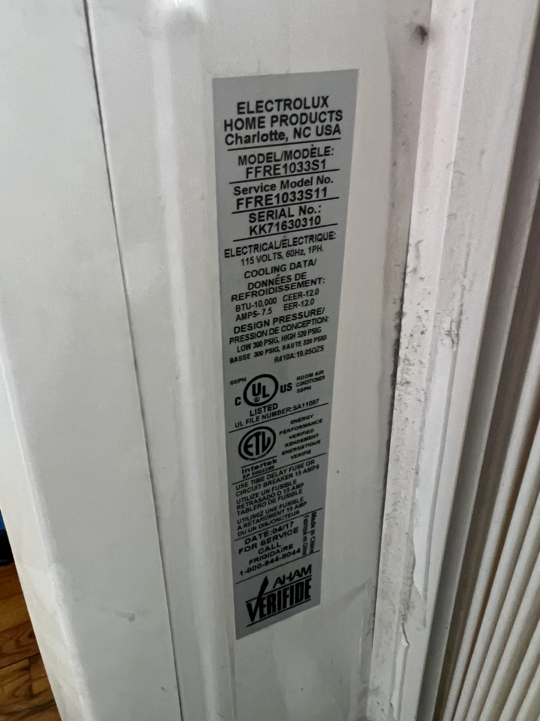Frigidaire Window Air Conditioner - photo 2