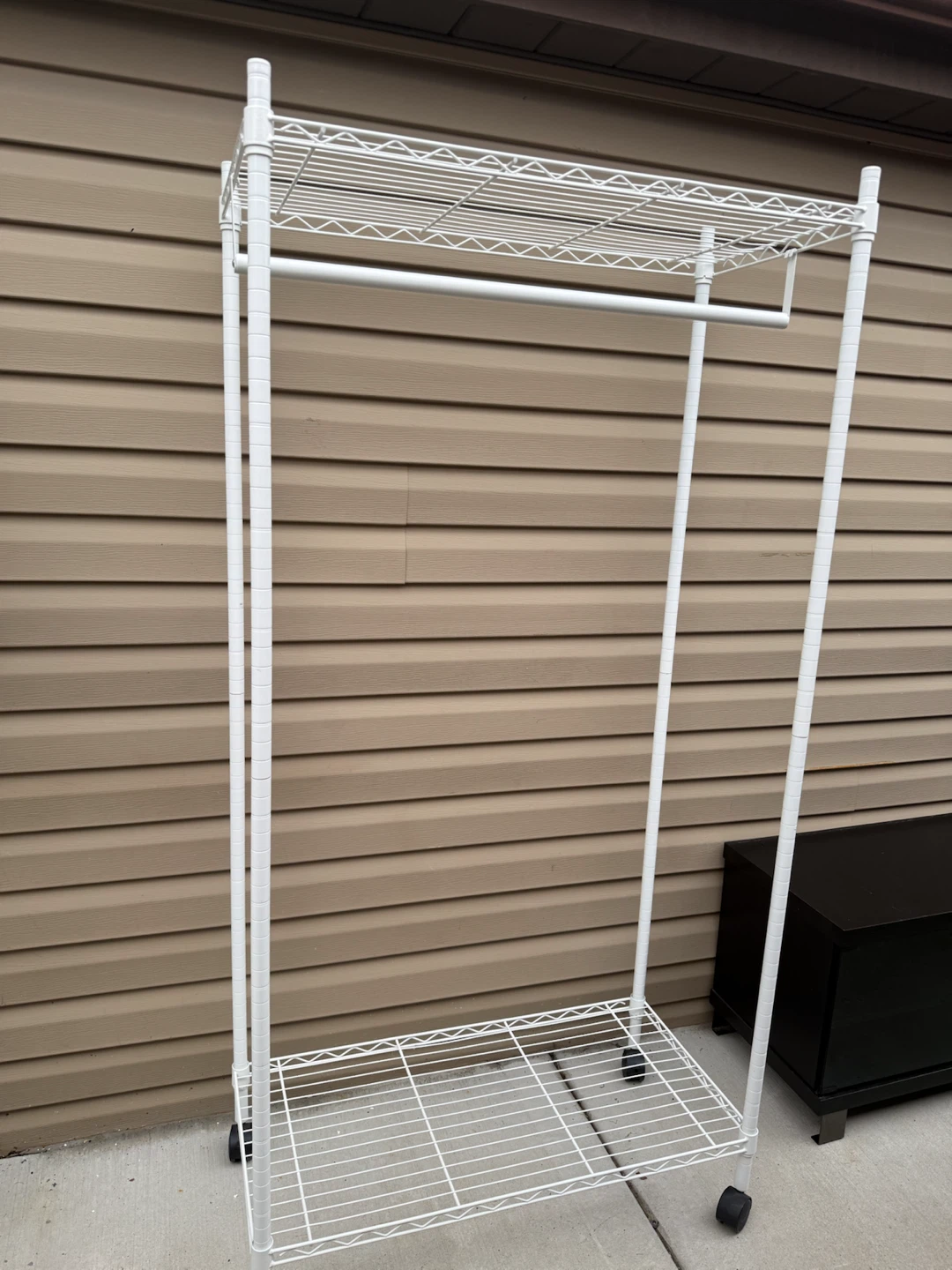 White Wire Garment Rack on Wheels - photo 2