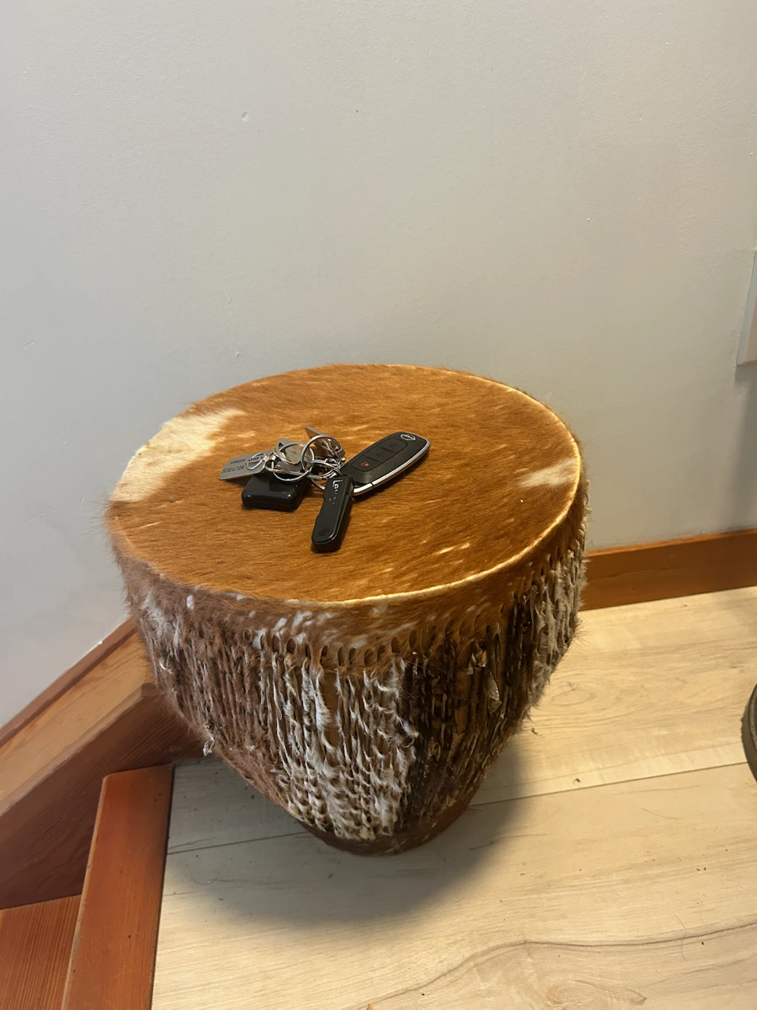 Unique Cowhide Drum Stool/Side Table - photo 4