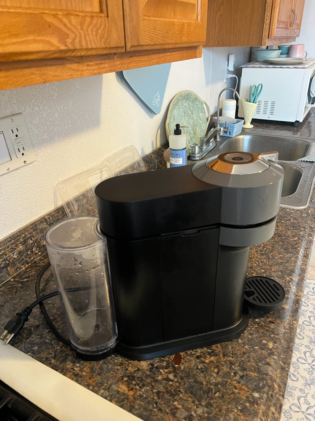 Nespresso Vertuo Next Coffee Machine + Glass Capsule Drawer - photo 4