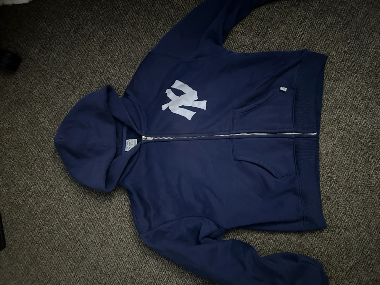 Akimbo Zip Up