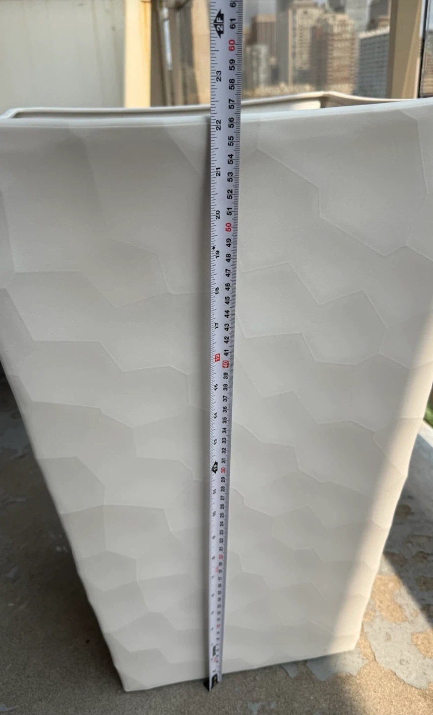 White Geometric Planter Pot - photo 2