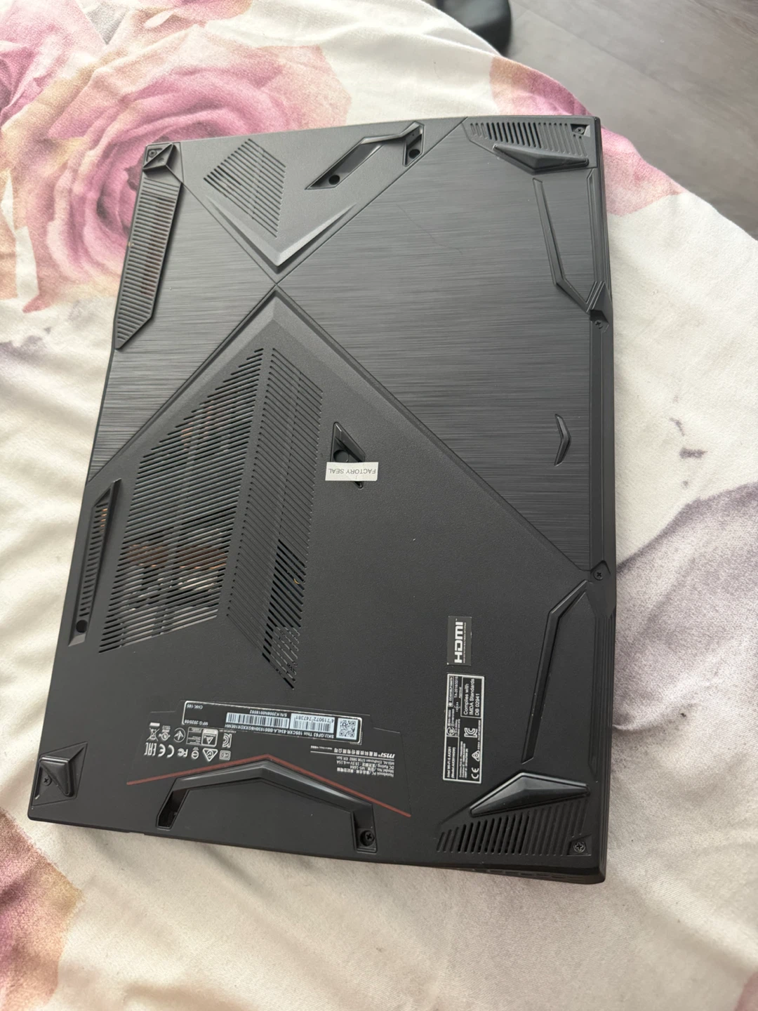MSI GF63 Thin Gaming Laptop - photo 2