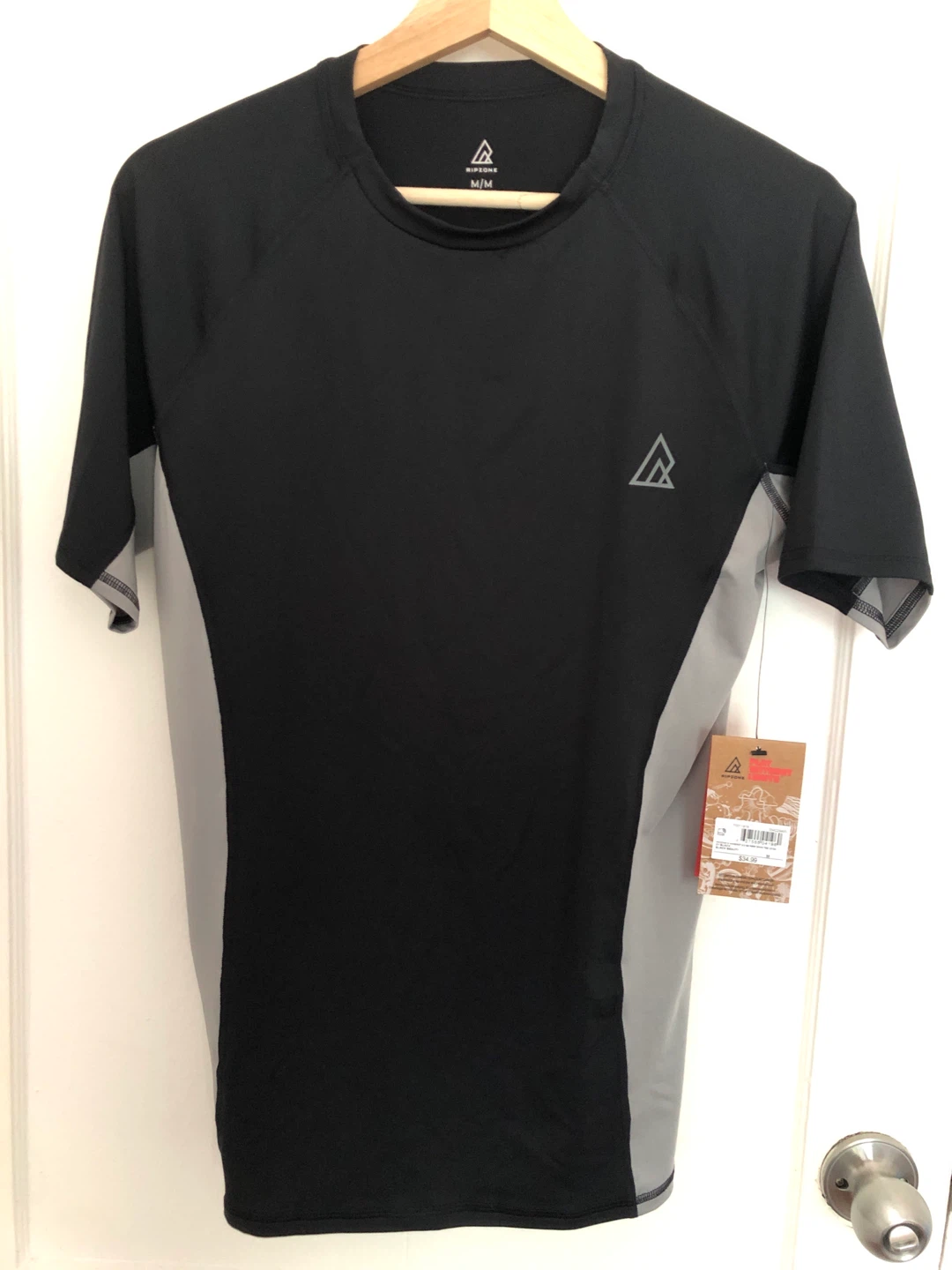 Brand new medium Ripzone Men's T-Shirt