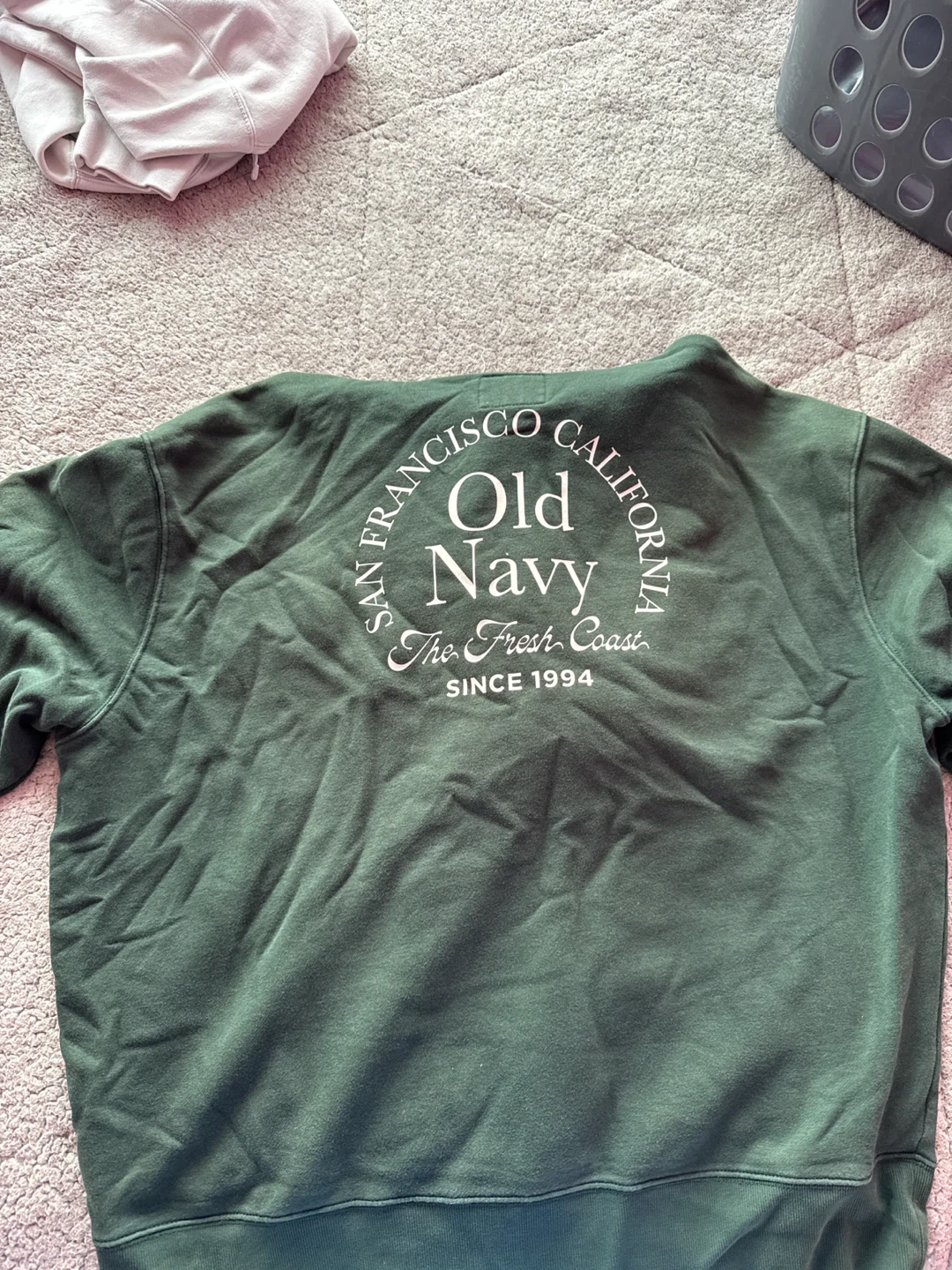 Old Navy "The Fresh Coast" Crewneck Sweatshirt - photo 2