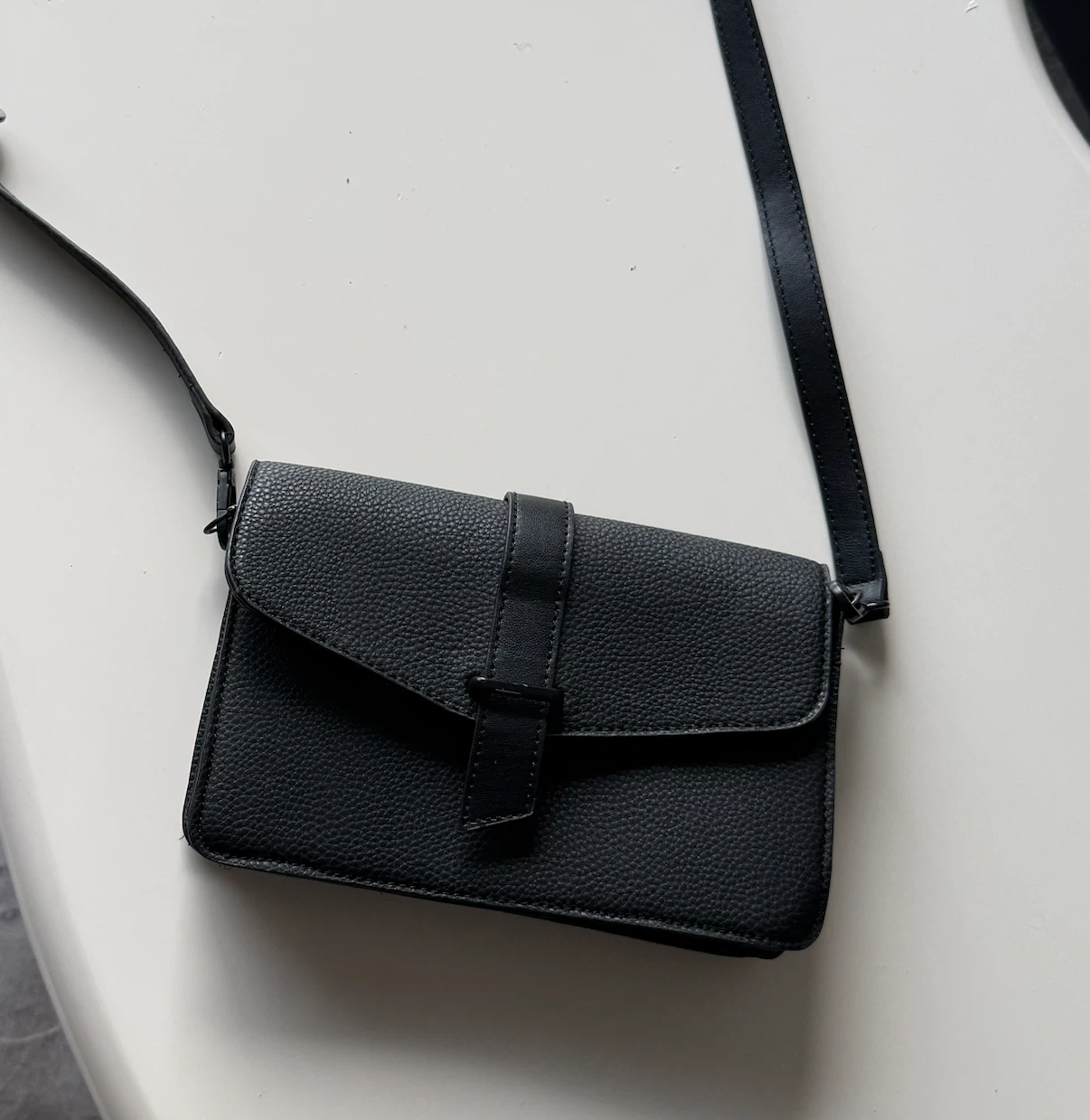 FREE Black Faux Leather Crossbody Bag - photo 2