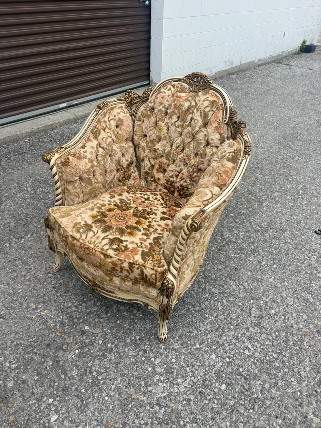 Free delivery used Vintage Accent Chair - photo 3