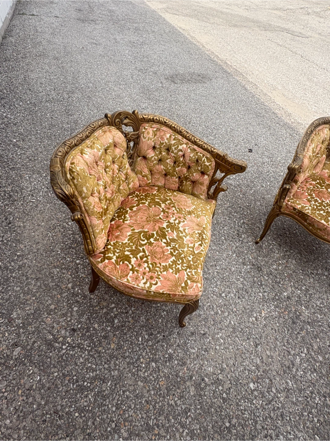 Free delivery used Vintage Ornate Accent Chairs (Set of 2) - photo 4