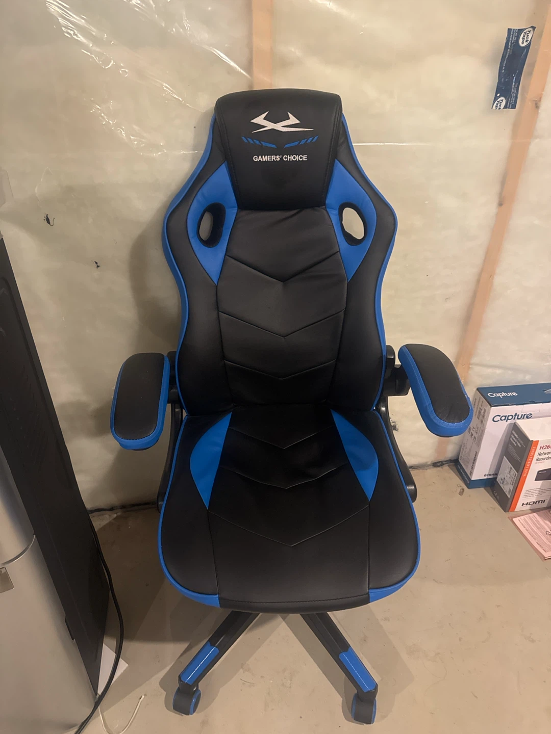 Gamers' Choice Gaming Chair - Black & Blue