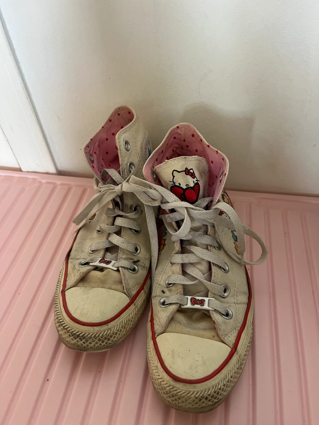 Converse x Hello Kitty High Top Shoes - photo 3