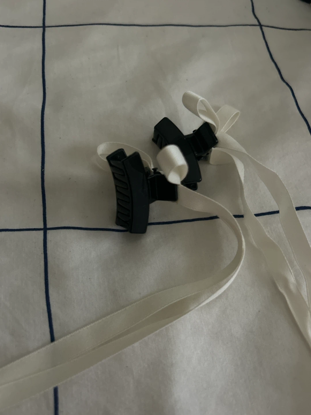 Hair Clips with Ribbons (Set of 2) - photo 2