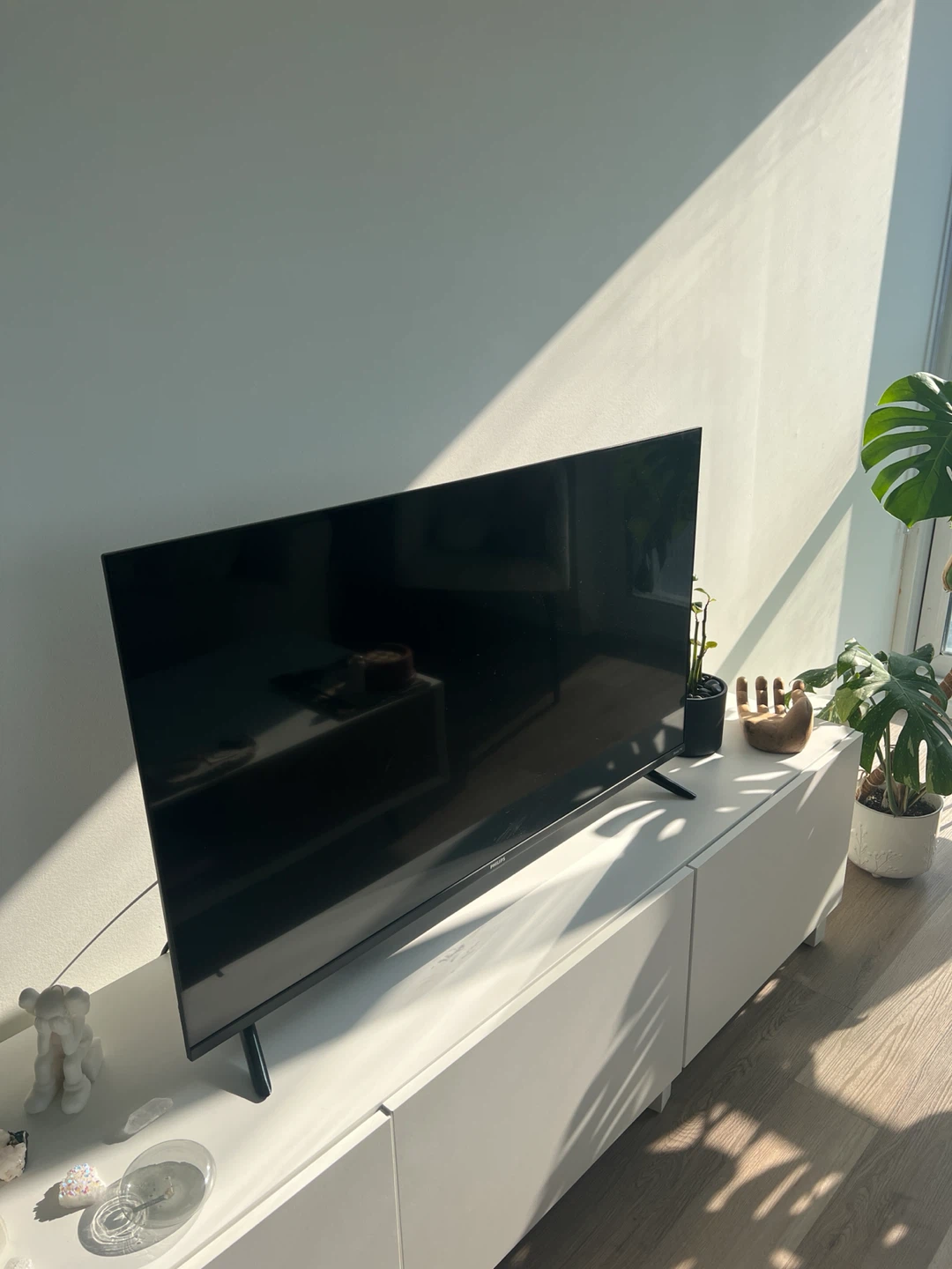 Philips Flat 43 inch Screen Smart TV - photo 5