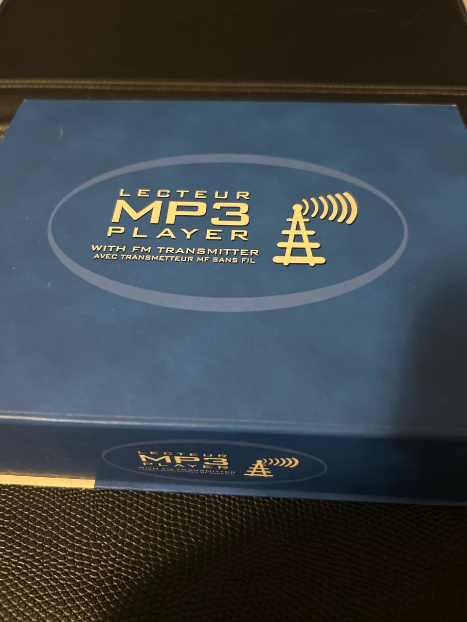 MP3 Player with FM Transmitter