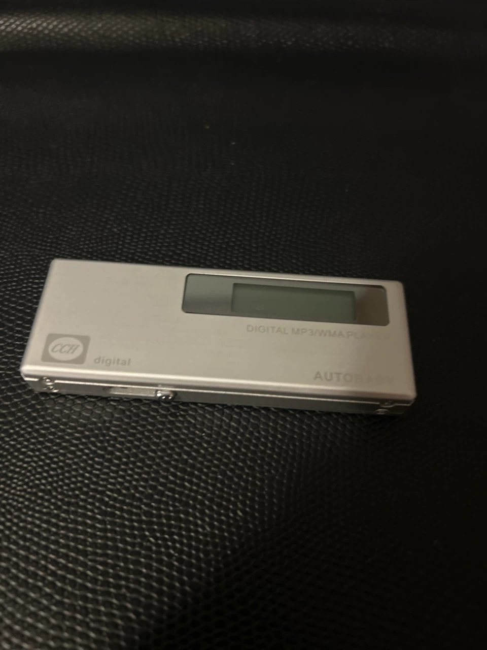 MP3 Player with FM Transmitter - photo 3
