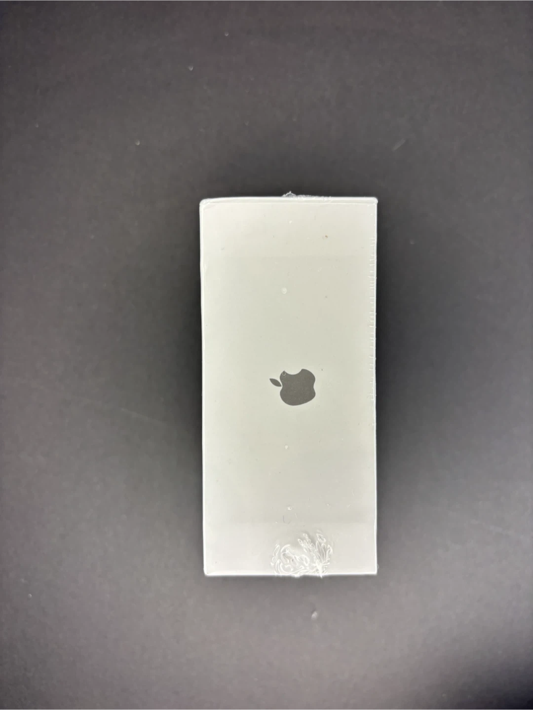 Apple AirPods Pro (1st Gen) with MagSafe Charging Case - photo 4
