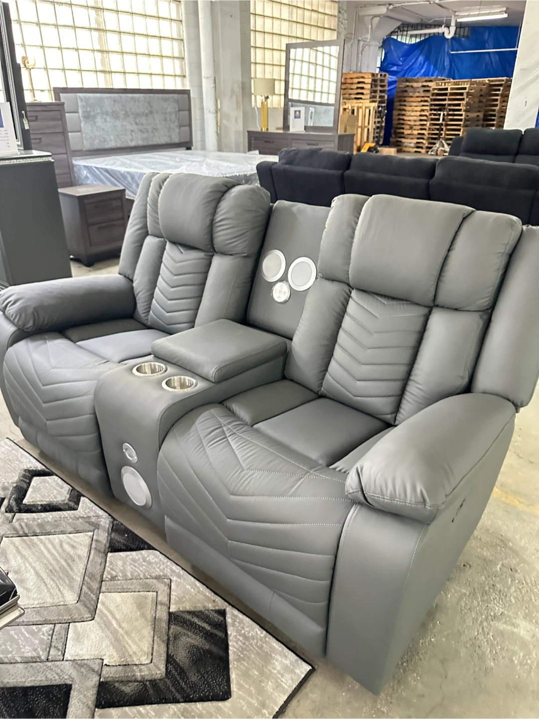 Grey sofa and loveseat - photo 4