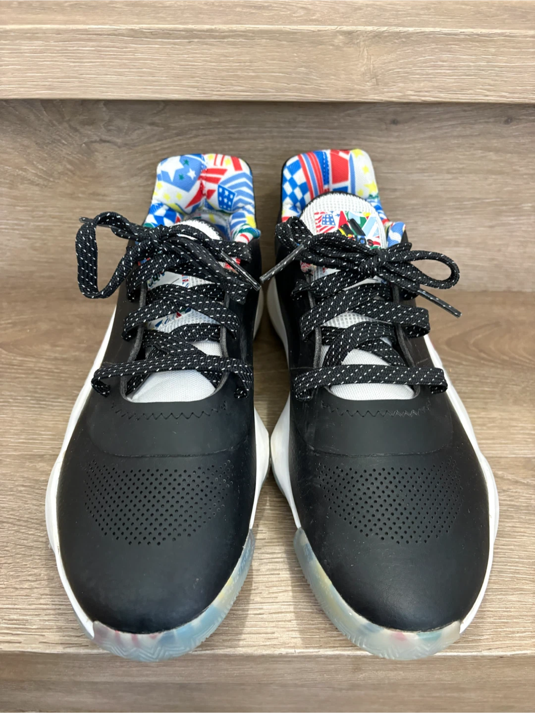 Adidas Basketball mens shoe size US 7.5 - photo 2