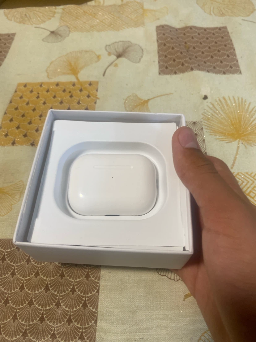Apple AirPods Pro (2nd Gen) with MagSafe Charging Case