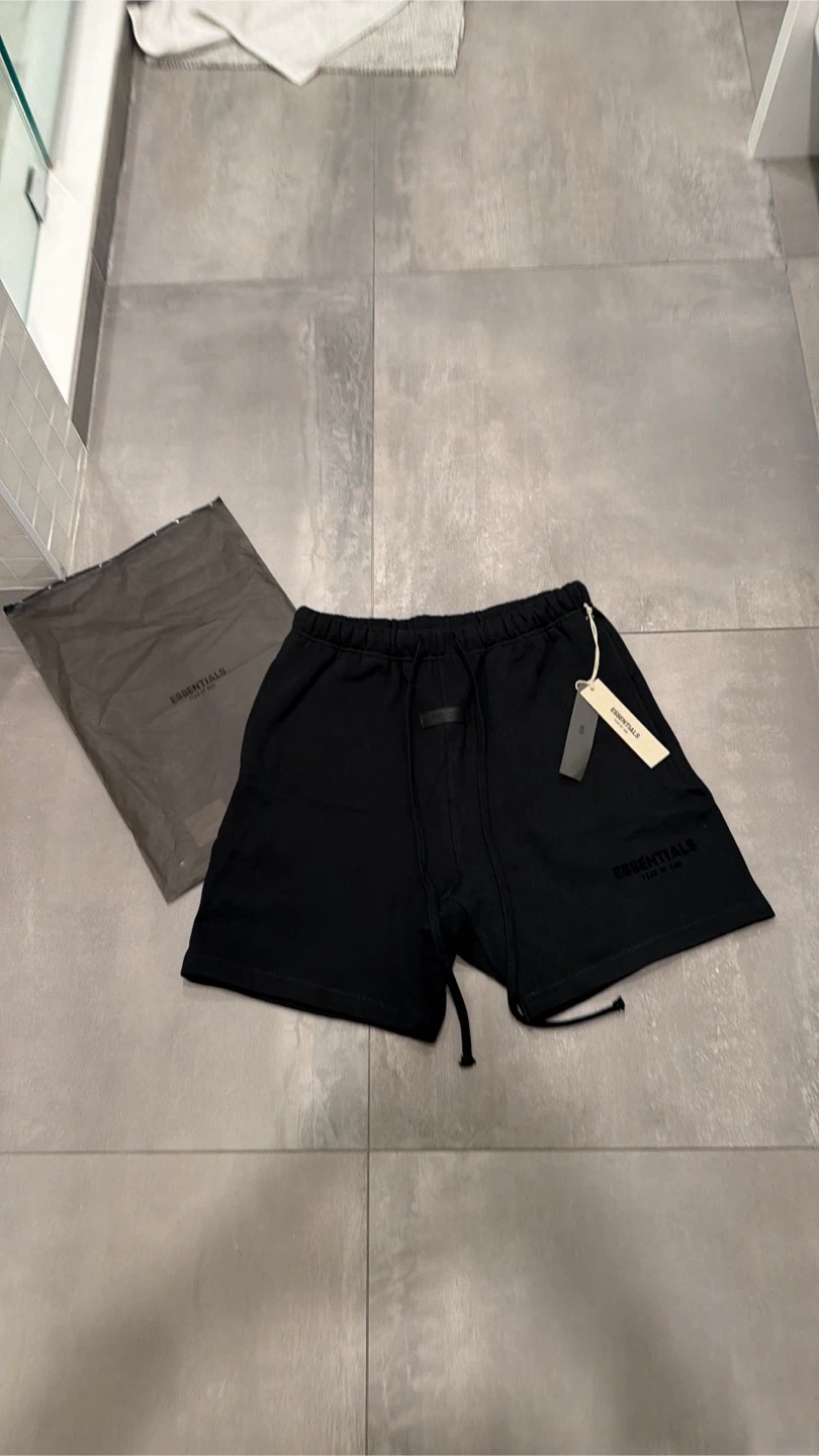 Black Essentials Shorts -Brand new