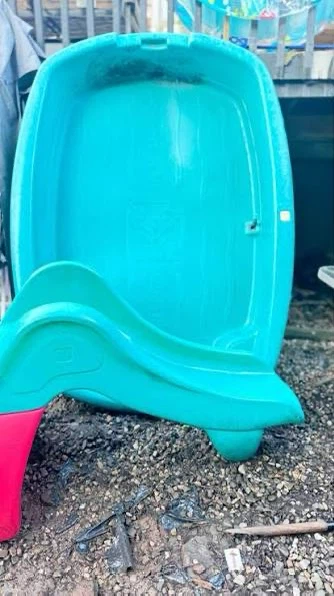 Kids Slide 🛝 (no pool)