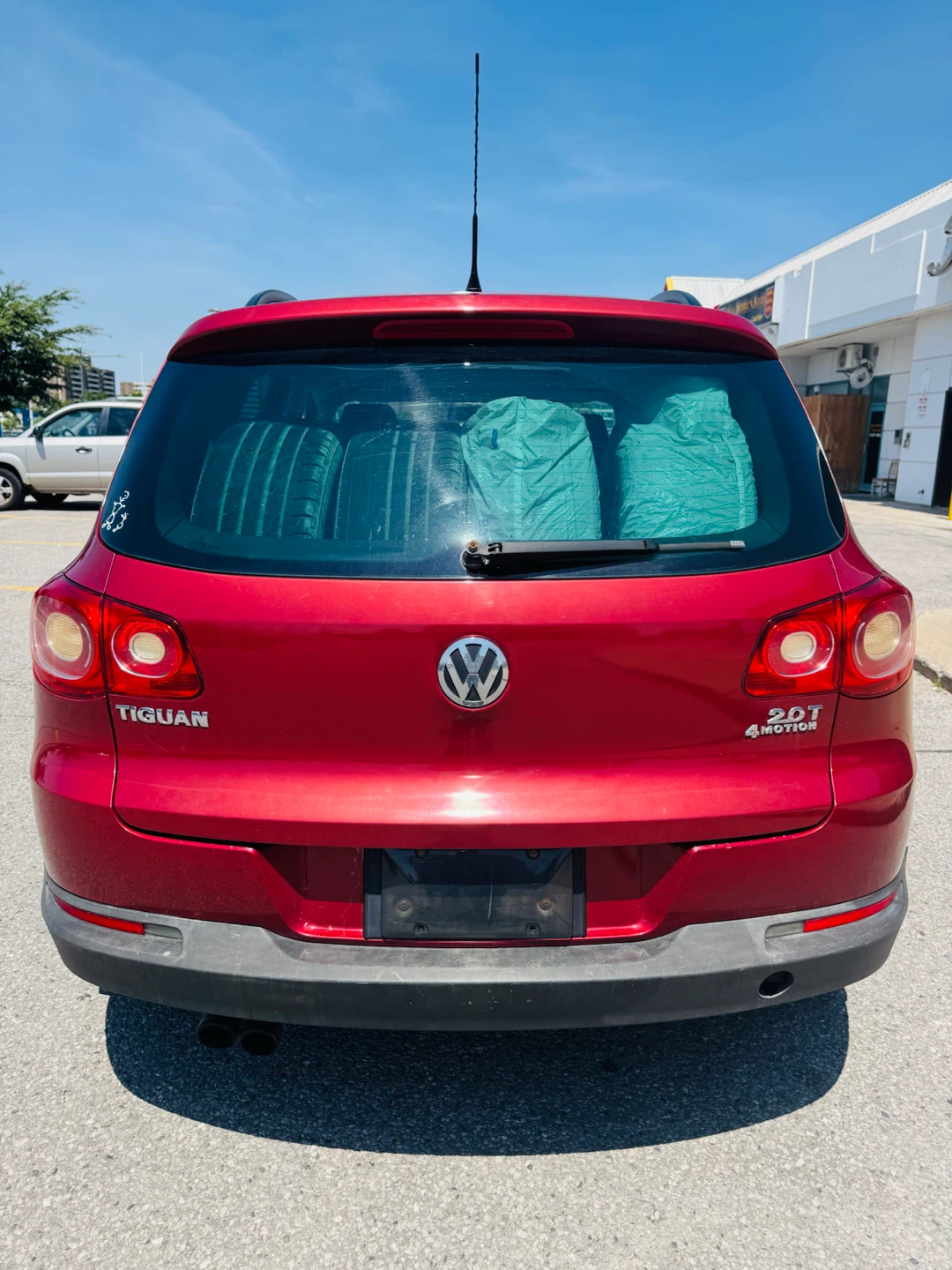 2009 Volkswagen Tiguan 2.0T 4MOTION - photo 3