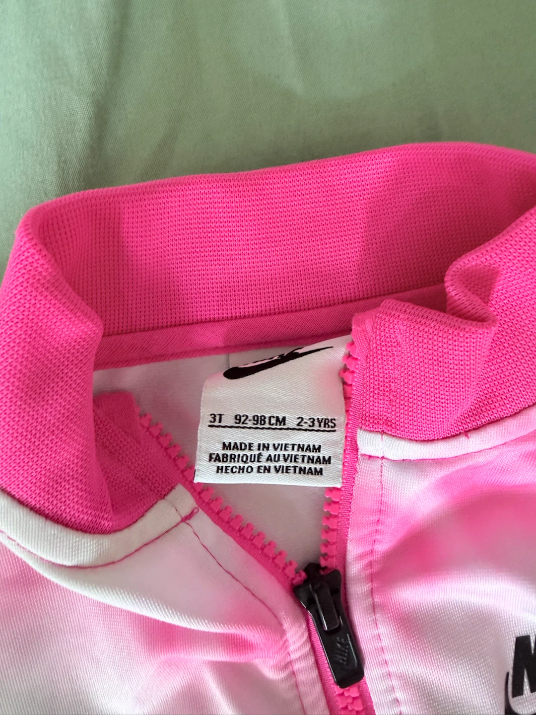 Nike Tracksuit Set - Pink, White, Size 3T - photo 2