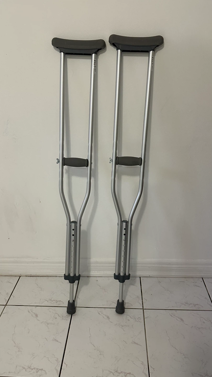 Guardian Crutches