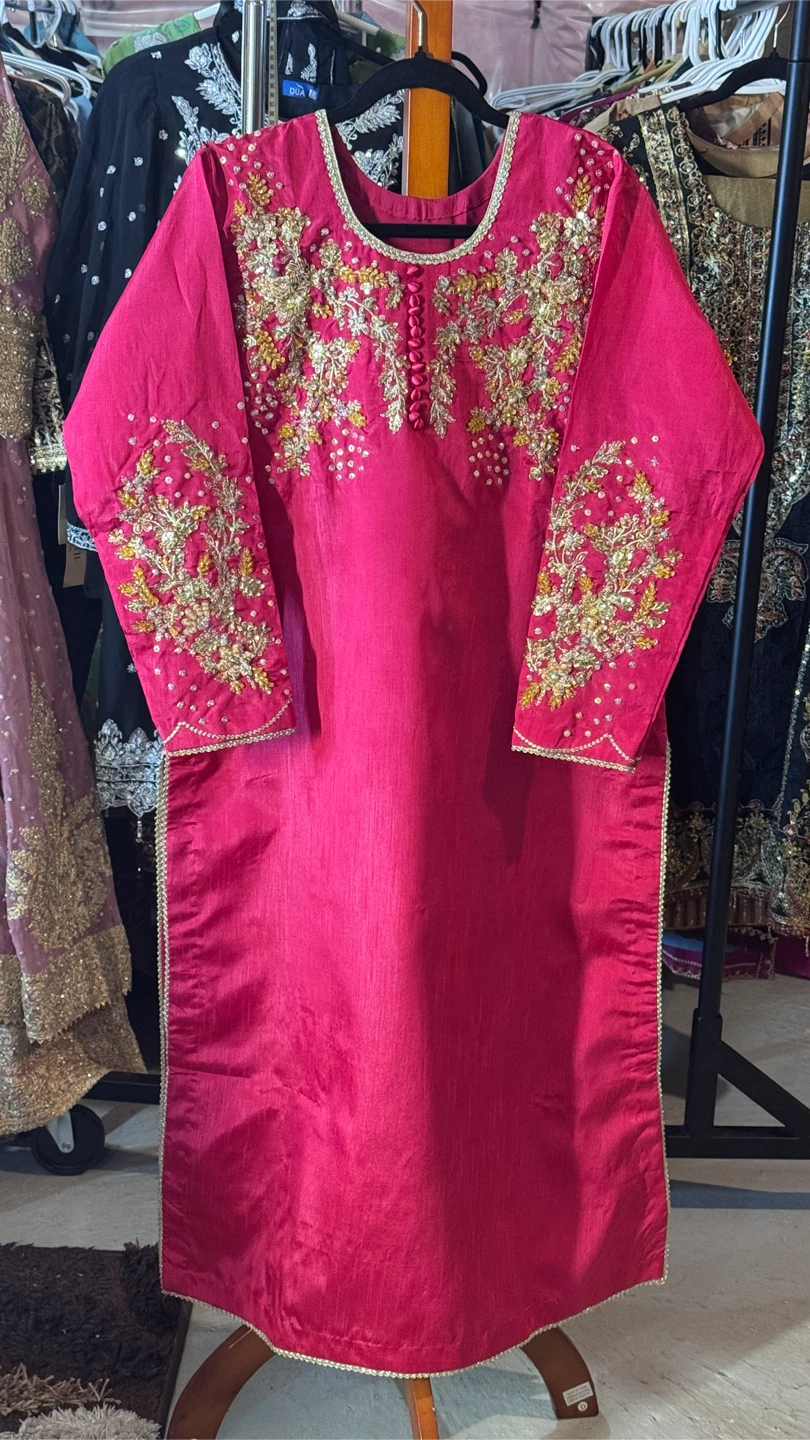 Formal raw silk with gold pearls embroidered suit - photo 2