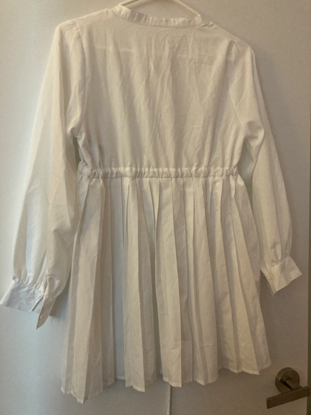 White Button-Up Pleated shirt - photo 2