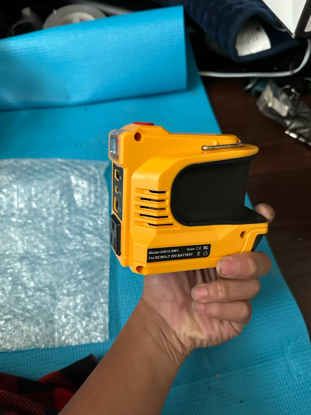 Portable Power Converter for DeWalt 20V (Bare Tool Only) - photo 4