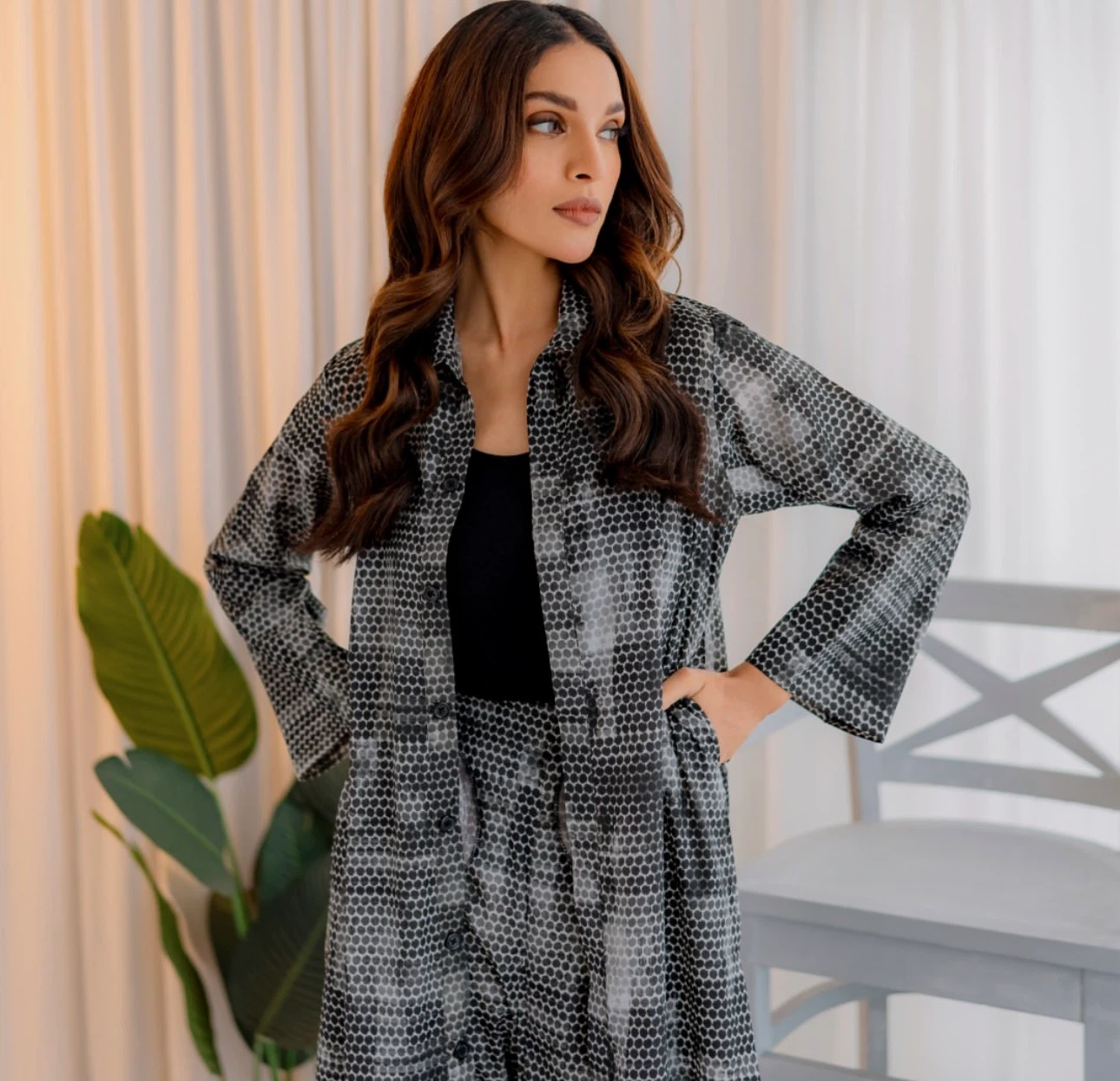 Women's Black & Grey grip silk Printed Button-Up Dress - photo 3