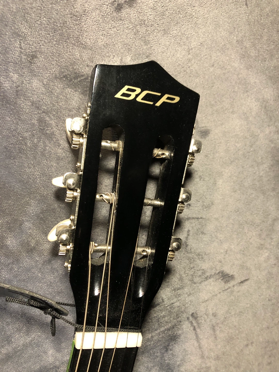 Guitar - photo 2