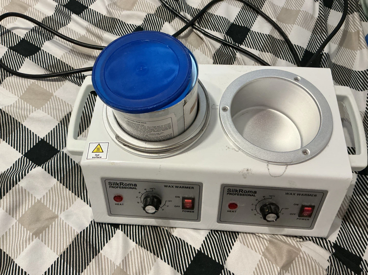 SilkRoma Professional Dual Wax Warmer with Norma de Durville Wax