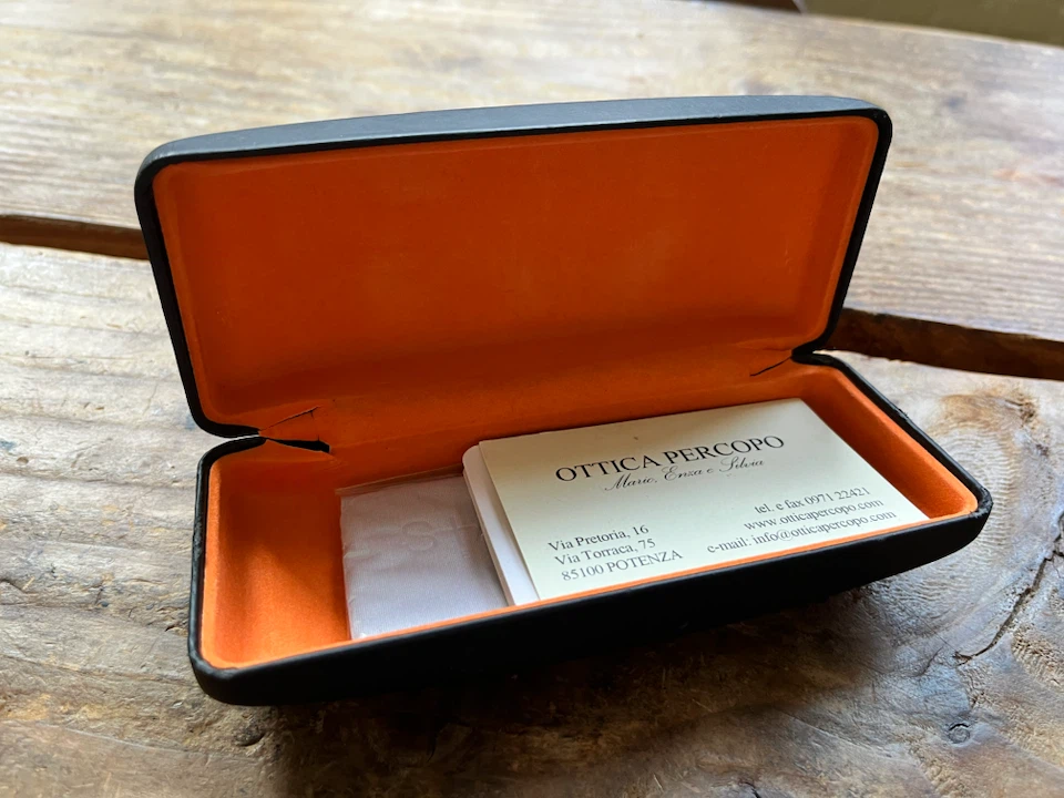 Sharck Eyes Glasses Case - photo 2